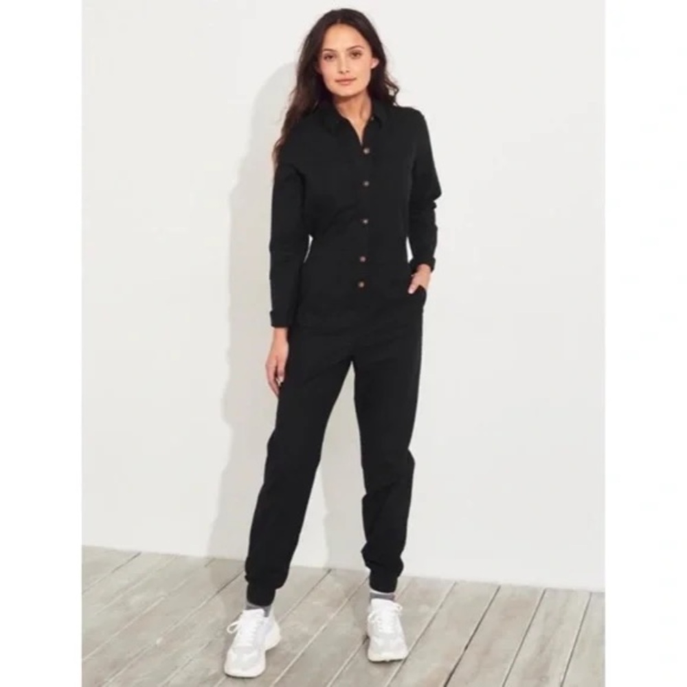 Hollister Utility Jumpsuit Long Sleeve Black S